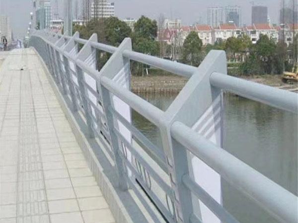 鋁合金護(hù)攔